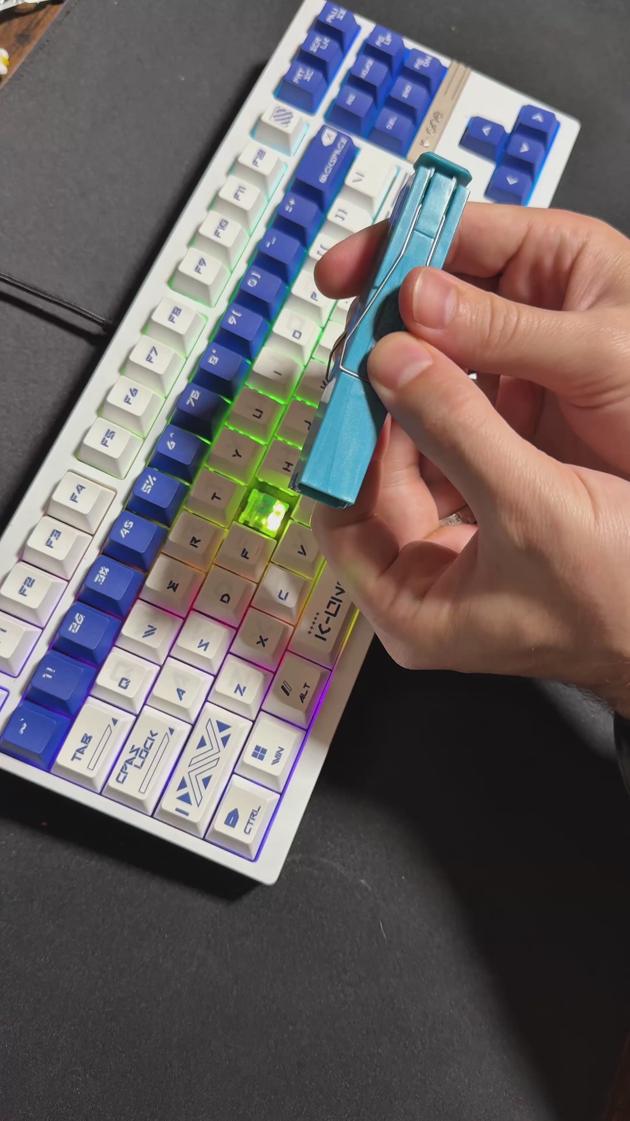 Kemove - P10 2 In 1 Keycaps And Switches Puller Tool – What The Thock